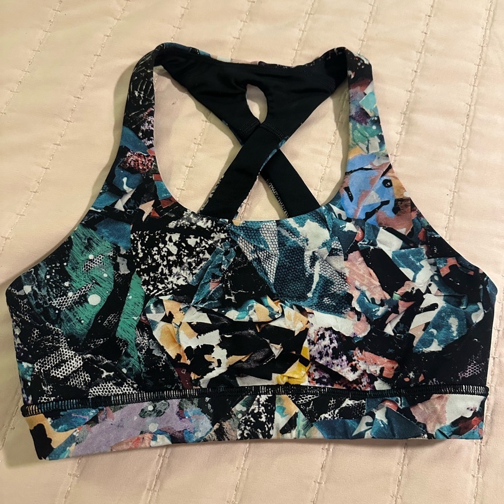 LULULEMON Multicolor Abstract Sports Bra Sz 4